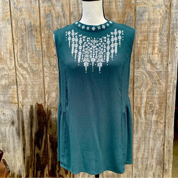 Knox Rose Teal Embroidered Sleeveless Babydoll Blouse Size Large - Image 2