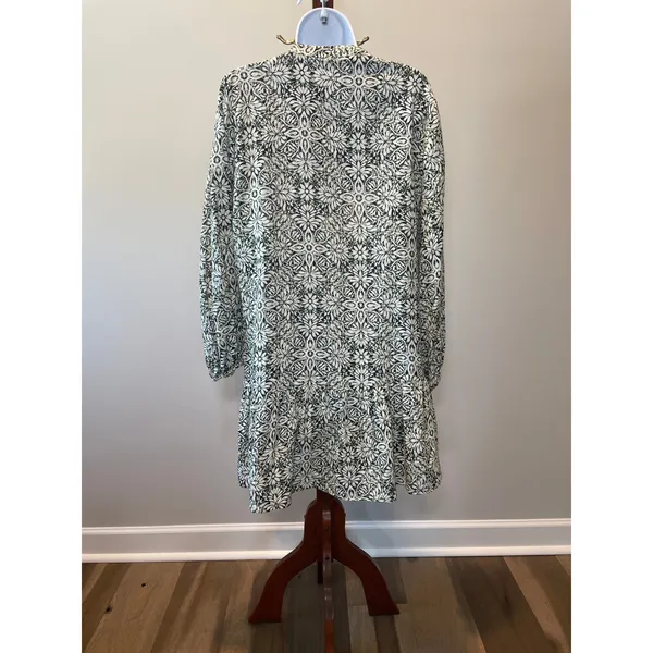 ZARA Size 6 Blouson Cottagecore Green & White Dress Puff Sleeves Lace V‑Neck - Image 2