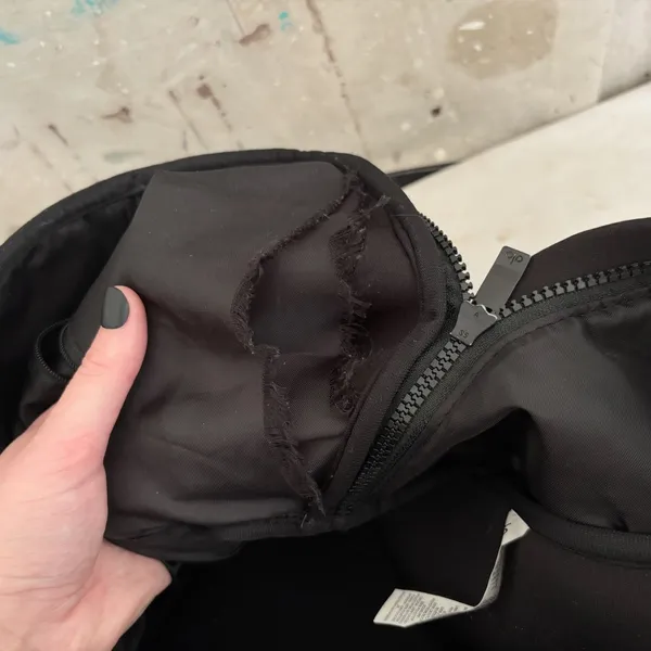Alo Yoga Stow Backpack - Image 9