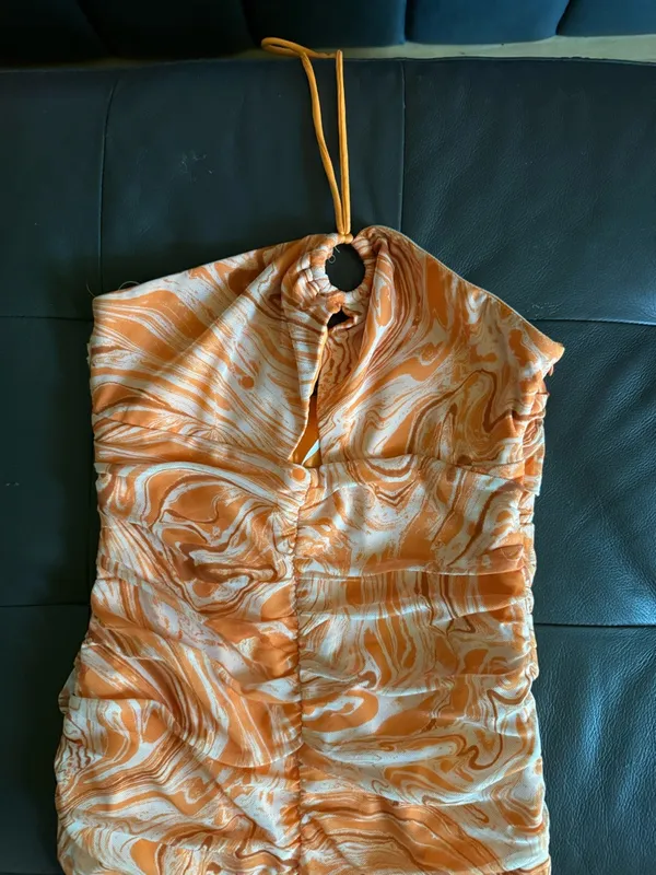 White Fox Boutique Orange and White Marble Halter‎ Mini Dress size medium - Image 2