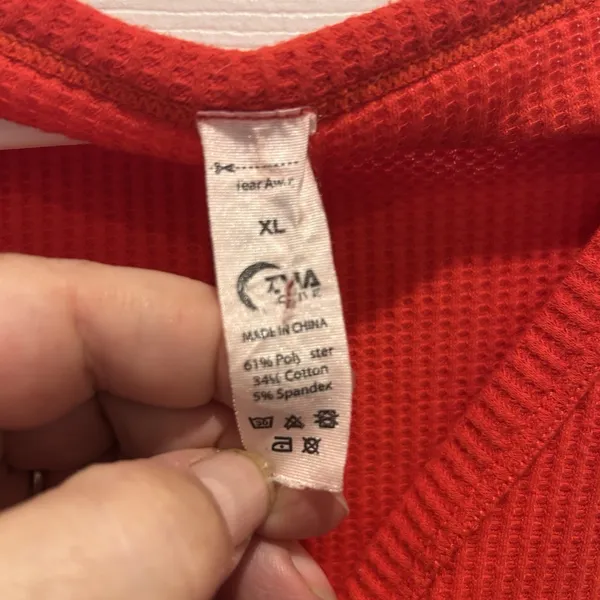 ZYIA Active Red Waffle Knit Henley Top Long Sleeve Thumbholes XL Active Thermal - Image 7