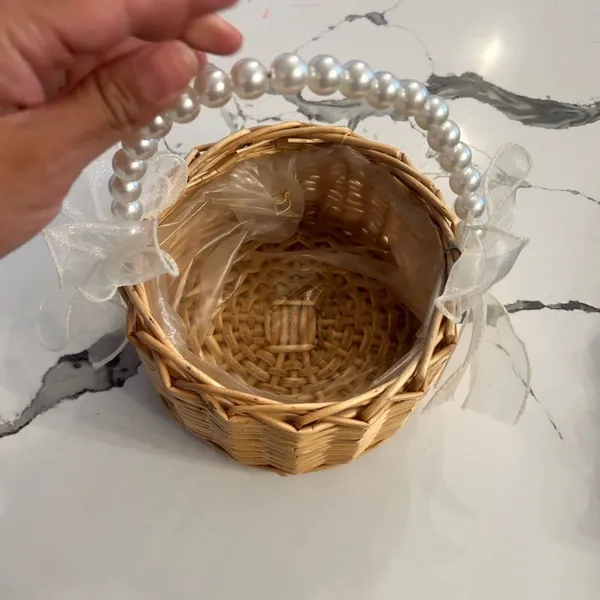 Flower girl Elegant Pearl Handle Wicker Basket - Image 3