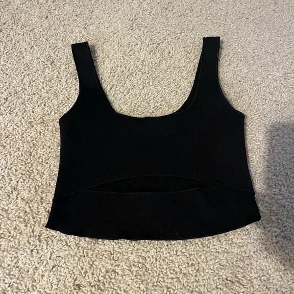 ZARA Black cut out front crop top never worn - Image 2
