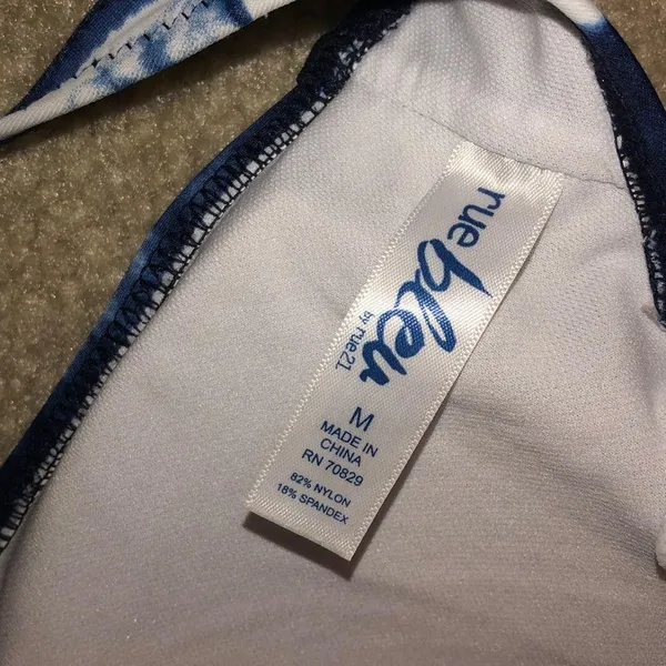 Rue 21 5/$10 DEAL! 💰Navy and white bikini top - Image 4