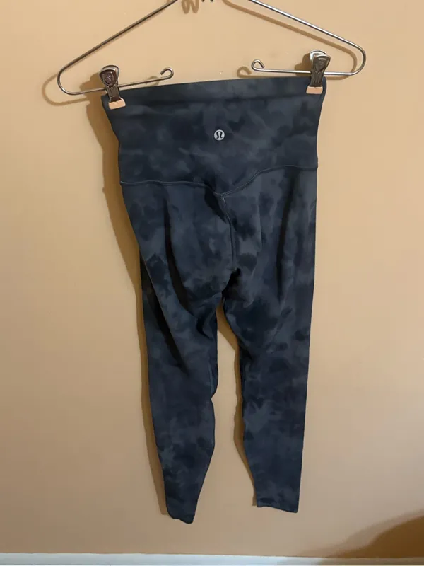 Lululemon Align High-Rise 28” Leggings in Diamond Dye Pitch Graphite Gray - Image 6