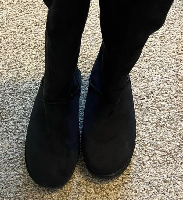 Knee high fur boots Black Size 9 - Image 3