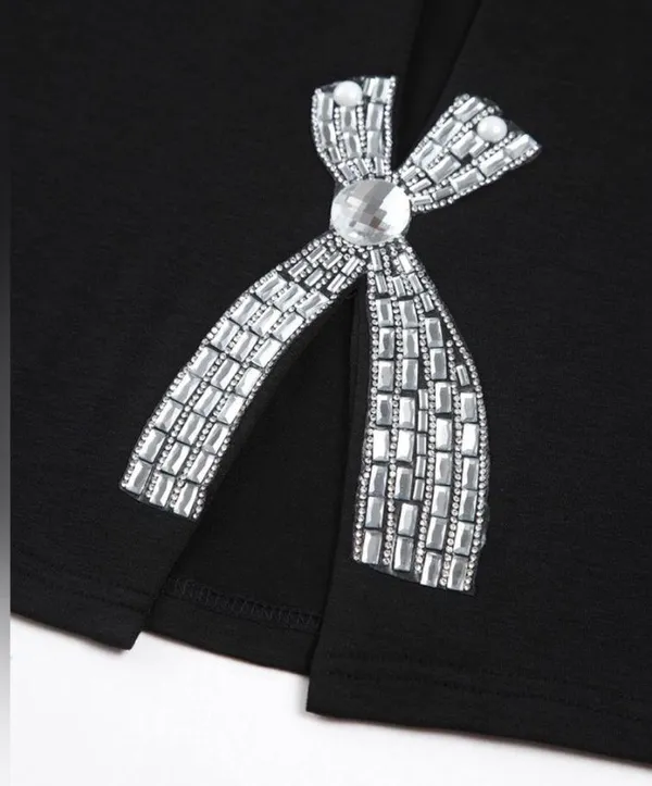 Rhinestone Bow Decorated Cropped Top Size L - Image 4