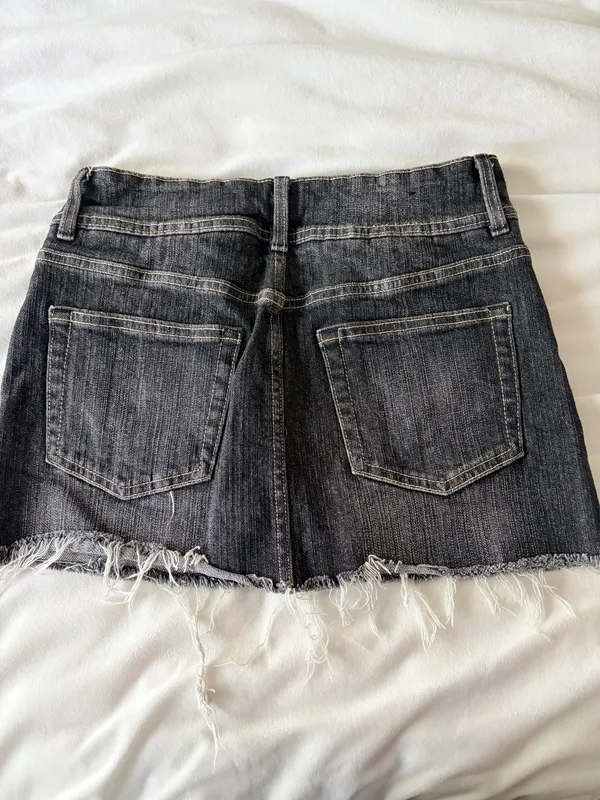 Bershka denim grey skirt - Image 4