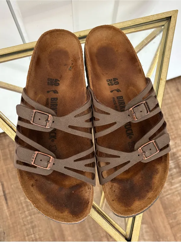 Women's Birkenstock Granada Sandal dark brown size 40 regular width (9-9.5) - Image 3