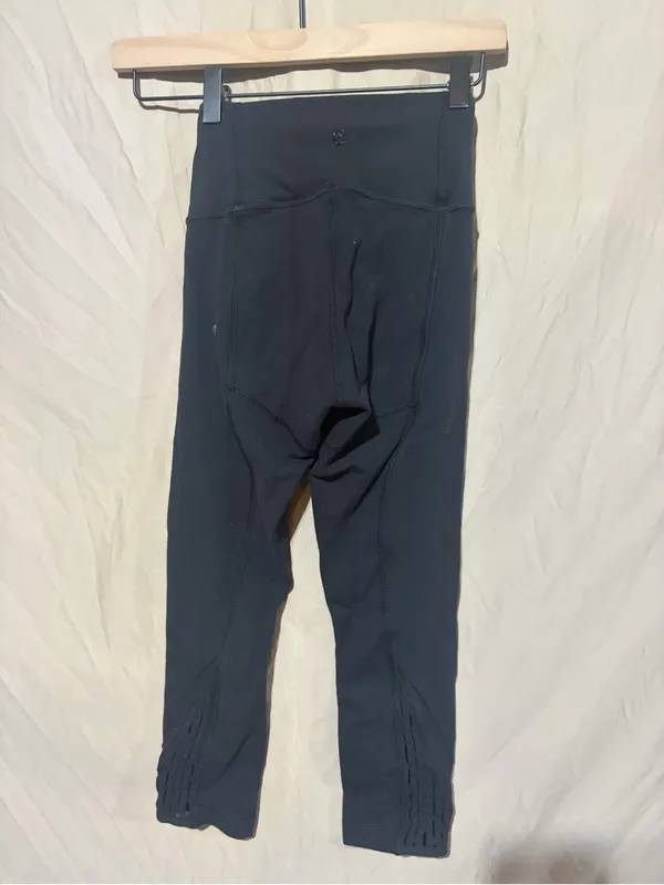 Lululemon leggings - Image 2