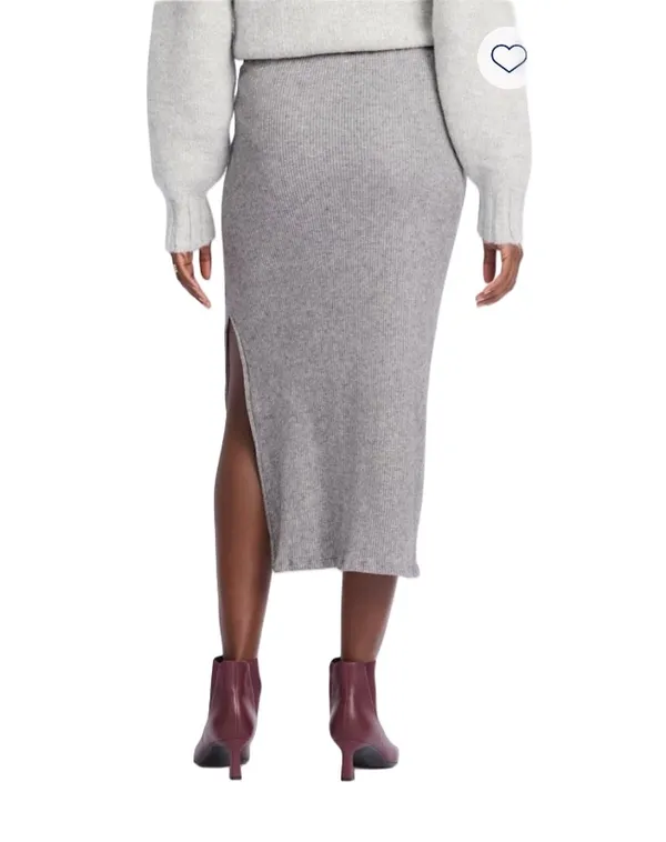 NWT Gilli Light Grey Knit Midi Skirt - Image 3