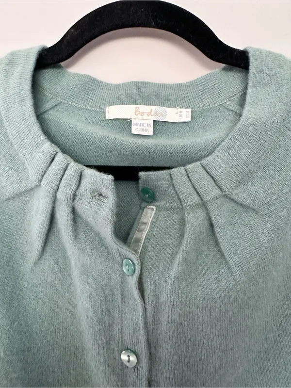 Boden 100% Cashmere Cropped Cardigan Pleated Neck Sage Green Size US 4 - Image 9
