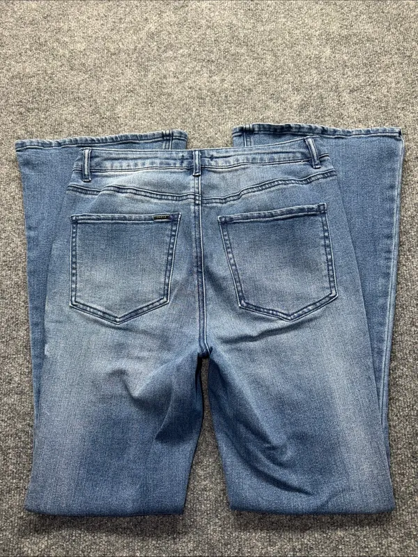 Cache Light Blue Flared Jeans with Decorative Buttons - Image 4