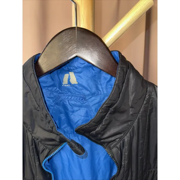 Eddie Bauer First Ascent Light Weight Vest Men's Sz M Black/ Blue Reversible - Image 2