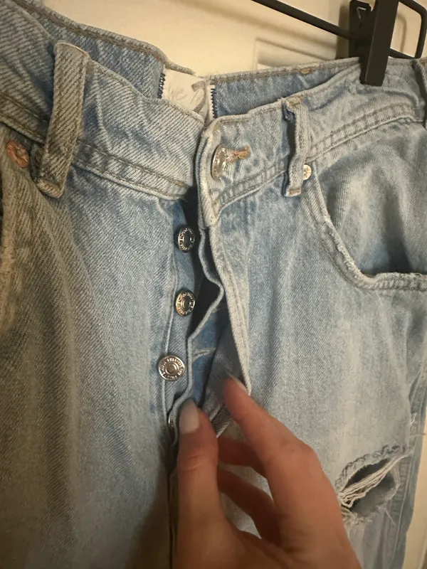 Distressed Wide Leg Jeans - Image 2