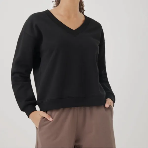 Women’s Pact Courtside V-Neck Sweatshirt Black Size XL - Image 4