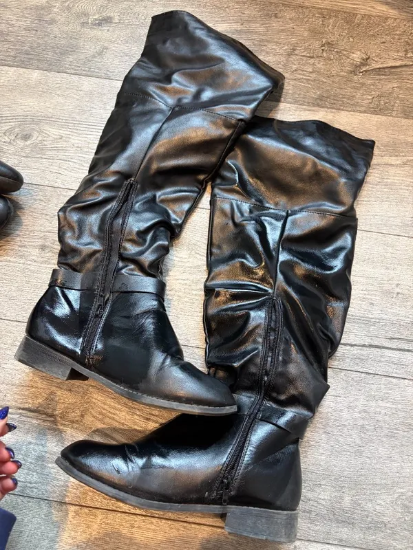 Womens Black Leather 7W Over the Knee Boots - Image 2