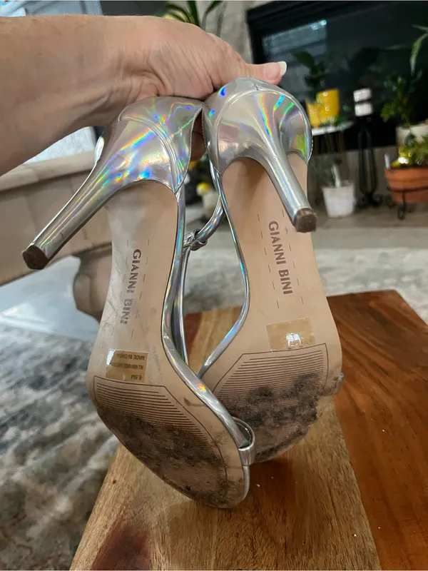Gianni Bini Silver Hologram T-Strap High Heel Sandals Sz 6.5 - Image 7
