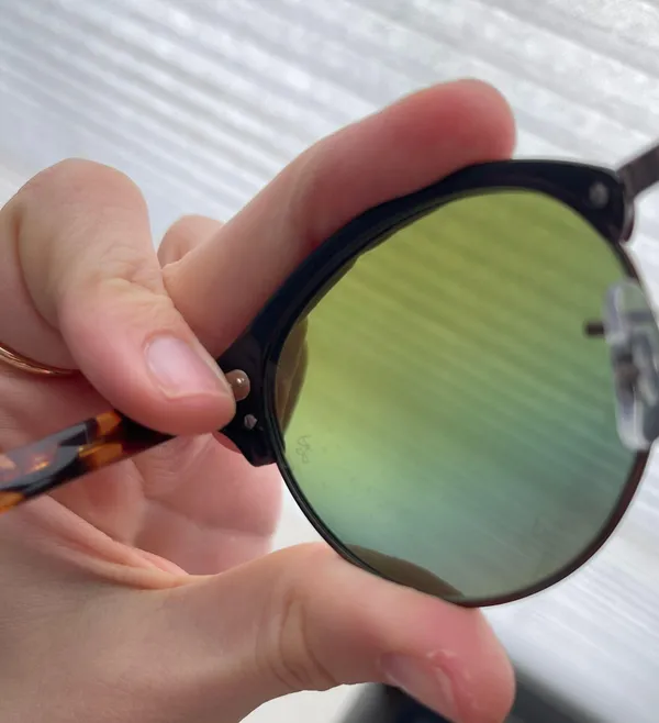 Ray-Ban Sunglasses - Image 5