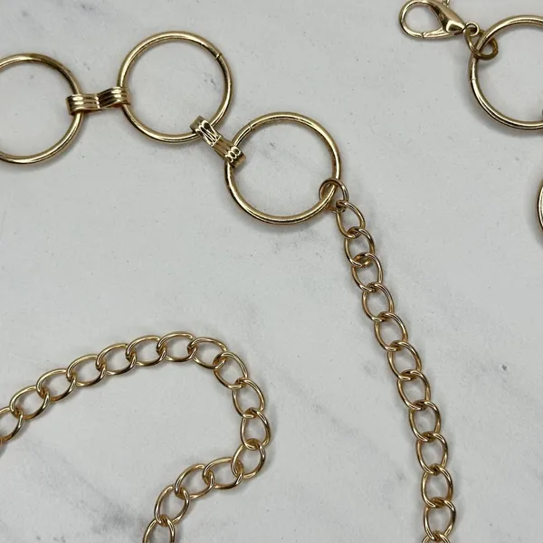 Rhinestone Gold Tone Circle Chain Link Belt OS ✨ - Image 9