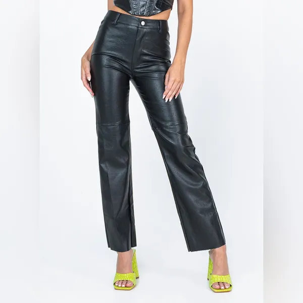 Princess Polly Macey Pants in Black Size 4 - Image 2