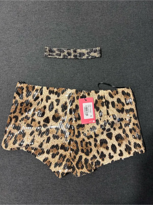 Edikted Gold and Black Leopard Sequin mini shorts with Matching Headband - Image 4