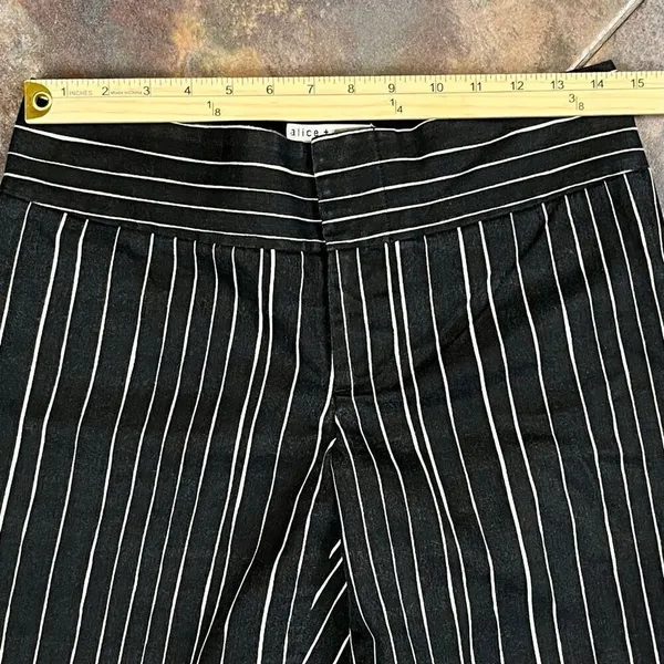 Alice + Olivia Black White Pinstripe Ankle Zip Pants 6 - Image 2