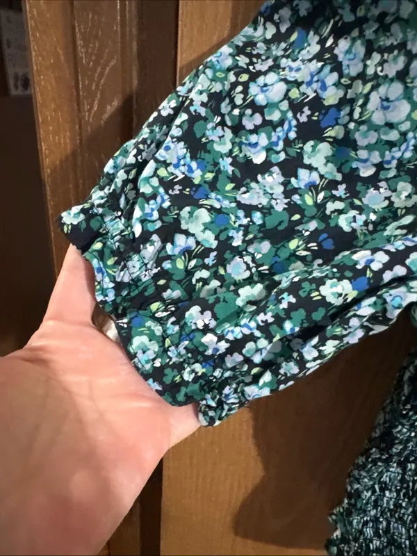 J.Crew Cotton Poplin Smocked Blue Green Floral Top Puff Sleeve Ruffle Hem Medium - Image 3