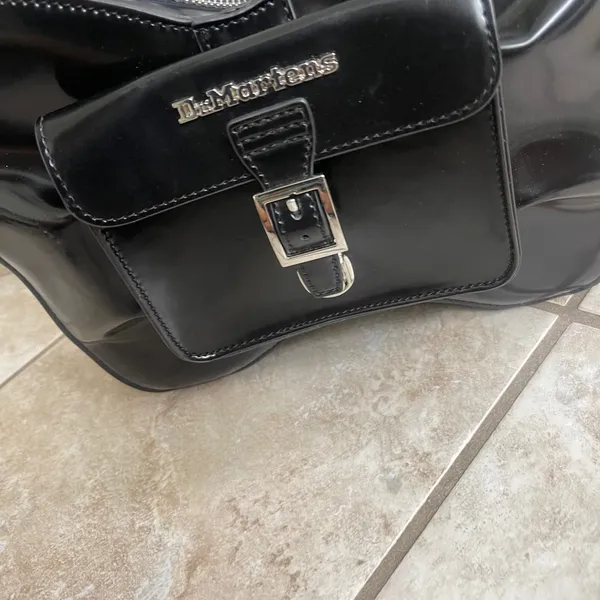 Dr Martens NWT Black Vegan Leather medium Backpack Shoulder Bag Bow Crossbody - Image 4