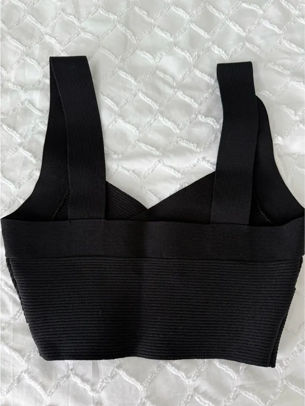 Aritzia Babaton Sculpt Knit Criss-Cross Tank - Image 2
