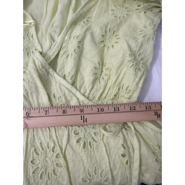 Zara Women’s XS Lime Green Eyelet Mini Wrap Dress Puff Sleeve Lined Cotton - Image 9