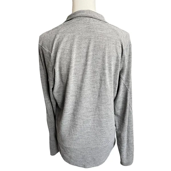 Lululemon heathered gray 1/4 zip pullover long sleeve activewear workout medium - Image 4