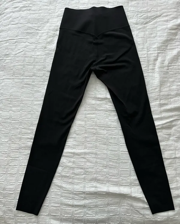 H&M Black Leggings - Image 3