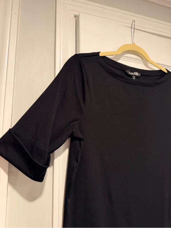 NWOT LRL Ralph Lauren Size L Black Top Cuffed Short Sleeve Stretch Classic Logo - Image 4