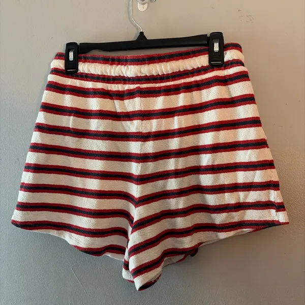 Universal Thread Set Two-Piece - Image 4