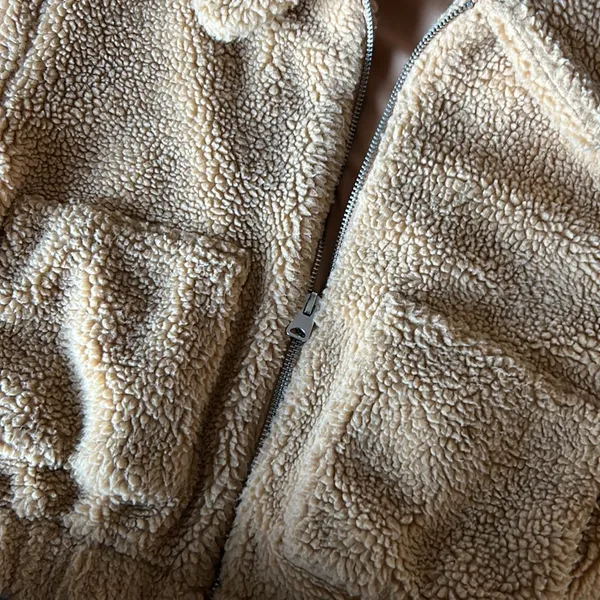 Urban Outfitters Tan Oversized Teddy Cargo‎ Coat Size Small - Image 5