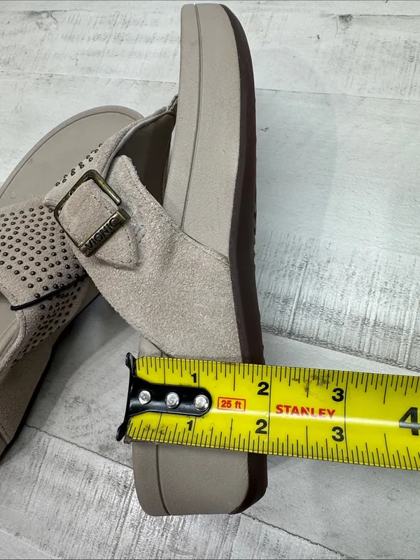 Vionic Women's, Pacific Capitola Thong Style Sandals Taupe size 6 - Image 8