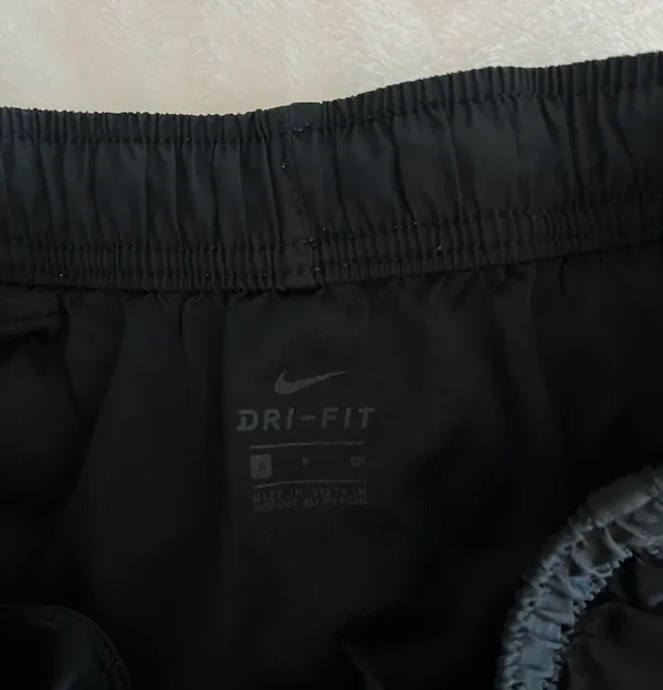 Nike Black Shorts - Image 2