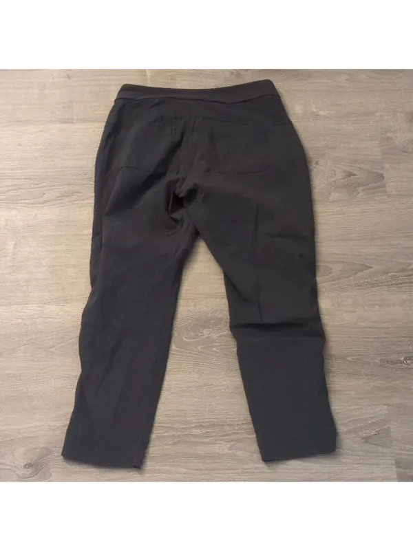 Athleta dark gray hiking pants size 6 - Image 3