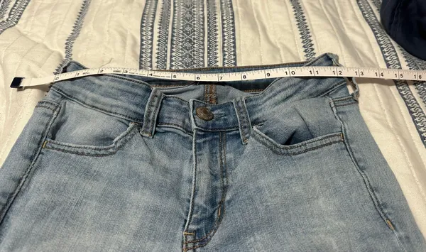 American Eagle Super Stretch Jeans  Size 2 regular - Image 14