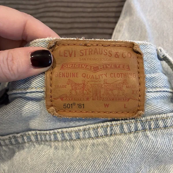 Levis Premium Big E 501 Original Fit Jeans Light Wash Denim Womens W27 L31 (30) - Image 15