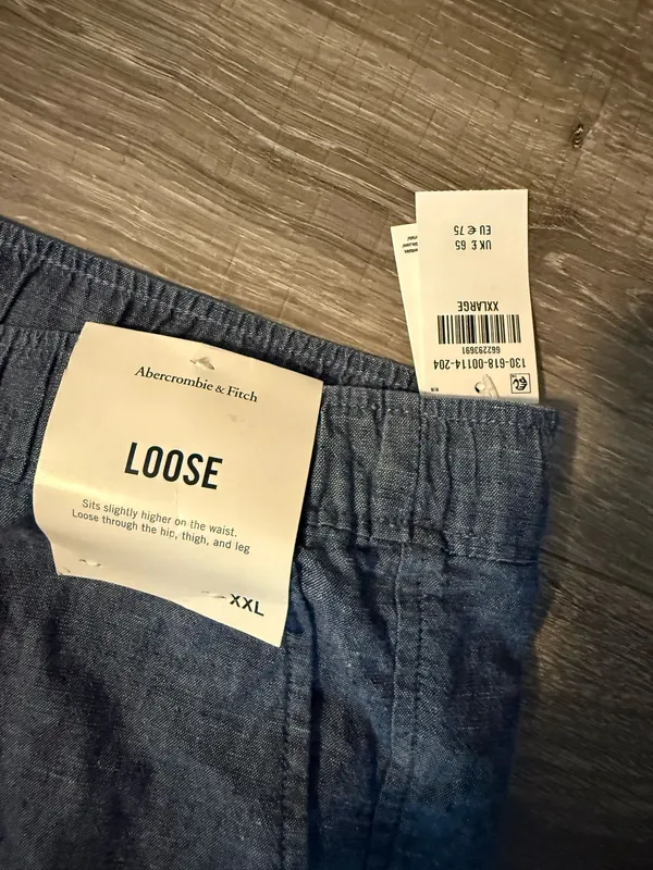 Abercrombie & fitch Loose fitted drawstring pants size XXL - Image 3
