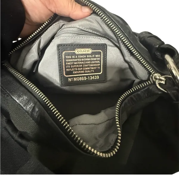 Coach Black Signature Shoulder Bag - Image 4