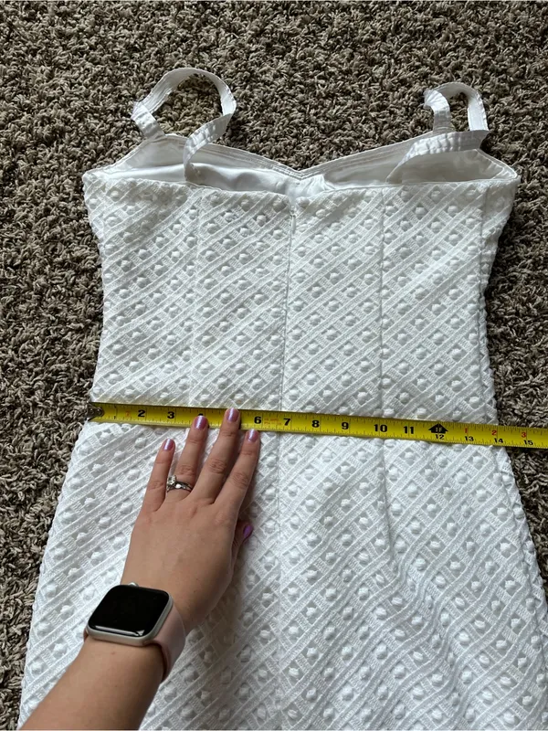 White House Black Market Lace Dress - Image 13