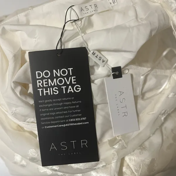NWT ASTR the Label Santorini Midi Dress in White One Shoulder Flowy Chiffon sz M - Image 8