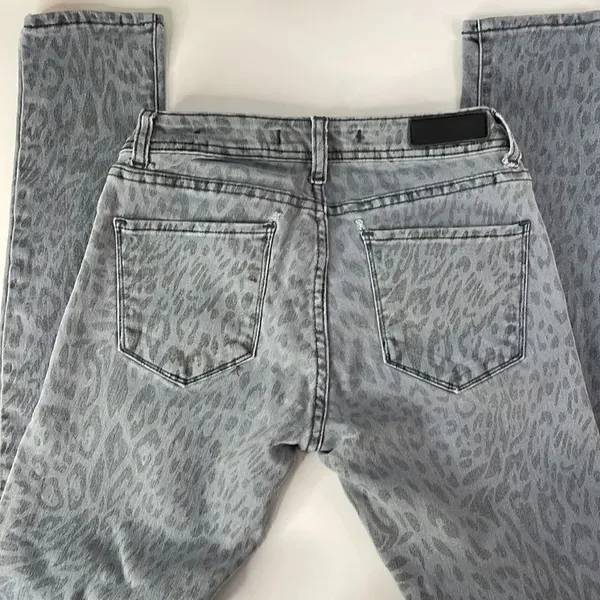 S.O.N.G. Leopard print jeans. Size 5. Blue - Image 6
