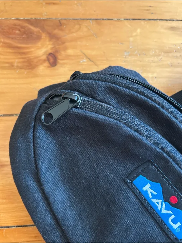 KAVU Spectator canvas waist pack black - Image 2