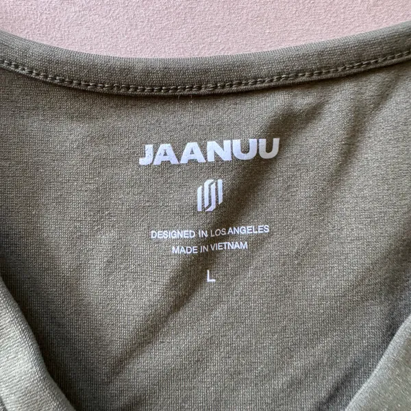Jaanuu Cesi Slim Scrub Top - Image 7