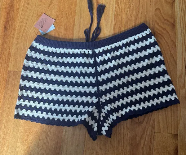 Shade & Shore Crochet Shorts - Image 2