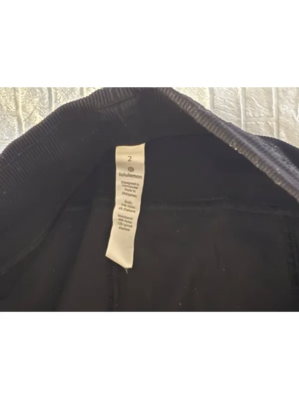EXCELLENT Lululemon Dance Studio Mid Rise Crop 25" Pants Black Activewear 2 - Image 8